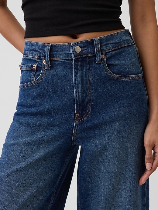 L'image numéro 5 présente Jean sportif jambe large à taille haute longueur cheville