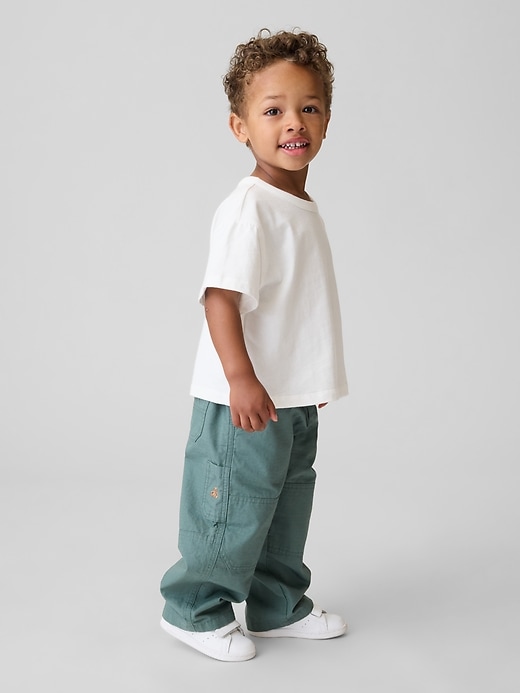L'image numéro 1 présente Pantalon ballon coupe menuisier à taille extensible et à double épaisseur aux genoux pour Tout-petit