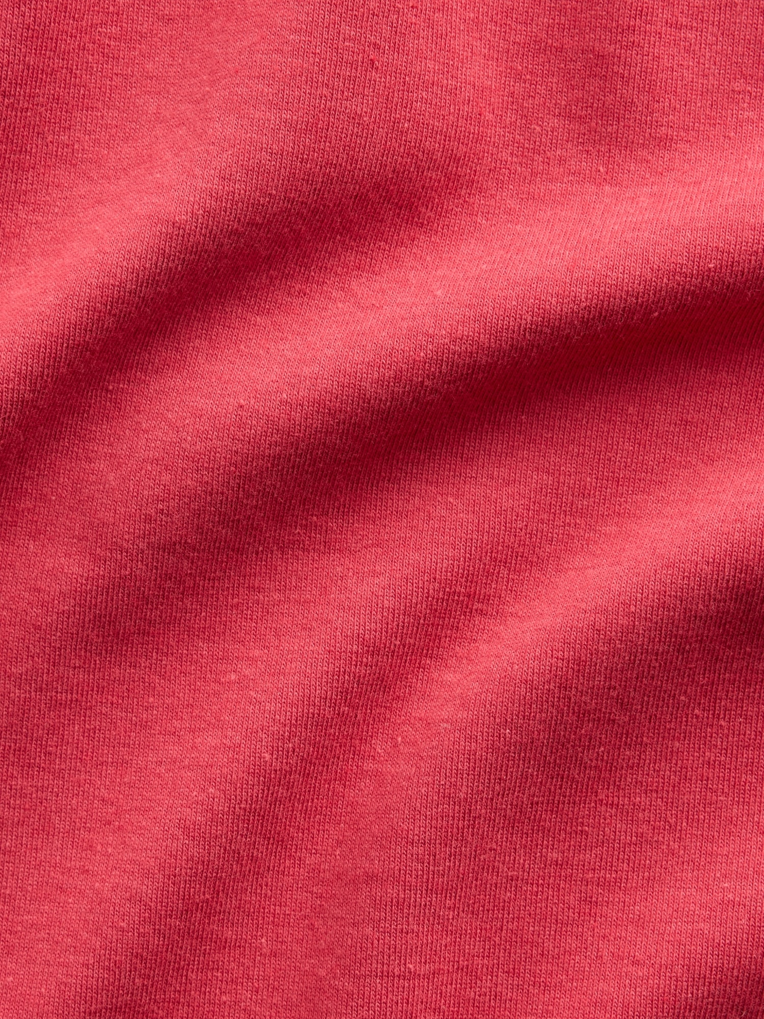 L'image numéro 4 présente T-shirt ras du cou moderne