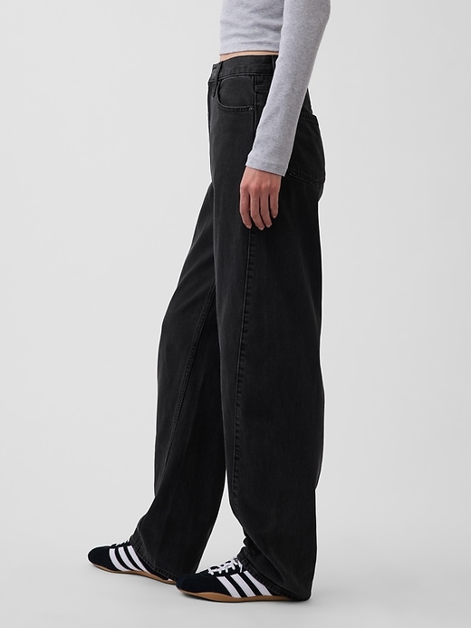Image number 3 showing, High Rise Barrel Jeans