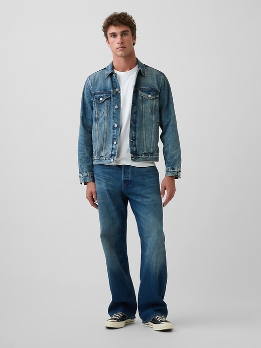 L'image numéro 2 présente Veste en denim emblématique classique