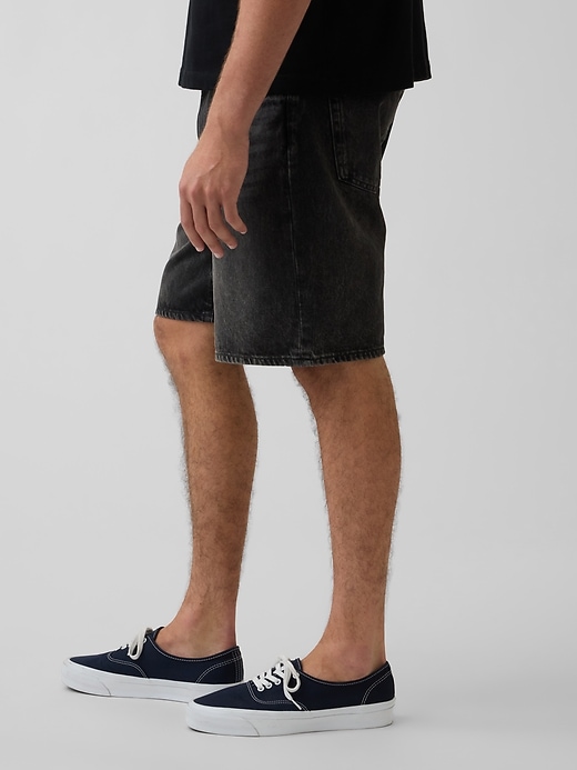 Image number 3 showing, 10.5" Baggy Denim Shorts