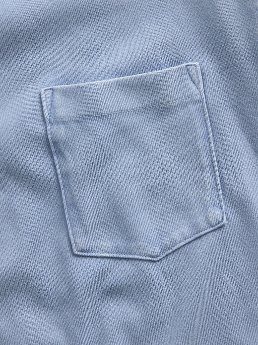 L'image numéro 4 présente T-shirt décontracté en tissu épais