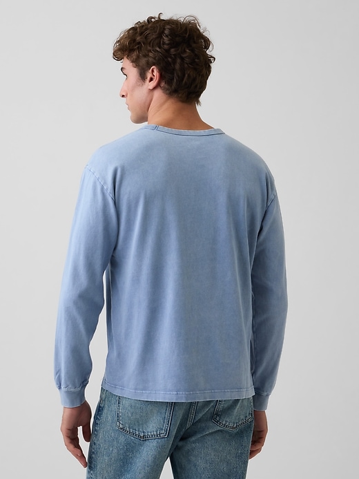 L'image numéro 3 présente T-shirt décontracté en tissu épais