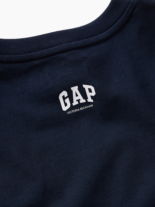 L'image numéro 4 présente T-shirt court en coton biologique à logo Gap × Victoria Beckham
