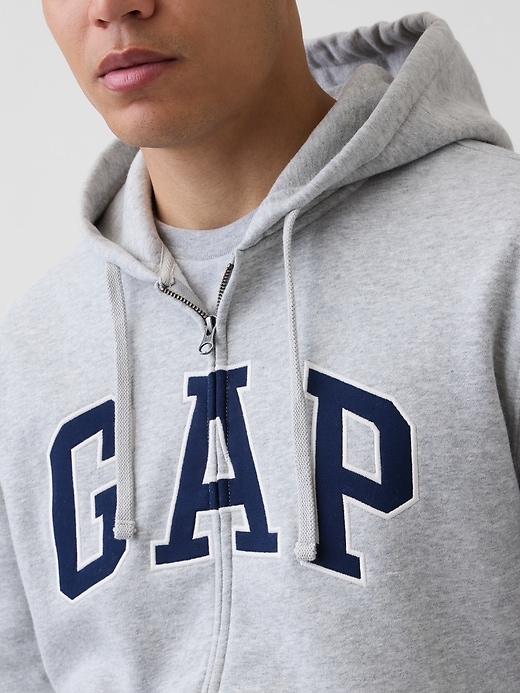 L'image numéro 4 présente Veste à capuchon avec logo incurvé VintageDoux pour Adulte