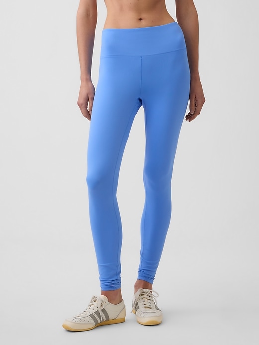 L'image numéro 2 présente Legging Performance léger GapSport