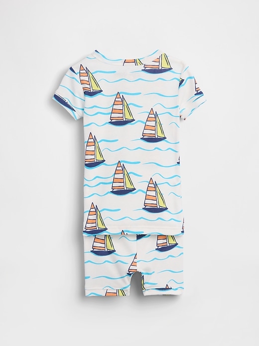 L'image numéro 2 présente Pyjama court en coton biologique brossé à motif voilier pour Bébé et Tout-petit