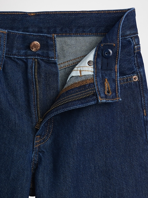 L'image numéro 5 présente Bermuda à taille basse en denim pour Enfant