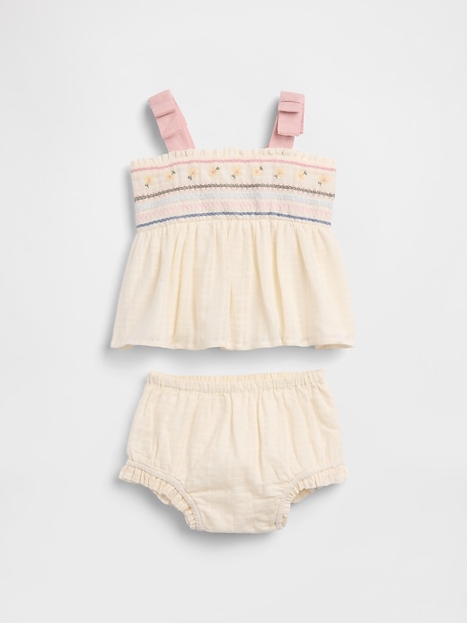 L'image numéro 1 présente Ensemble avec camisole brodée pour Bébé