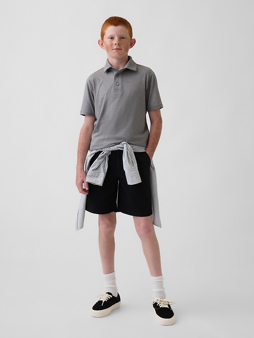 L'image numéro 1 présente Polo Tech Performance pour Enfant