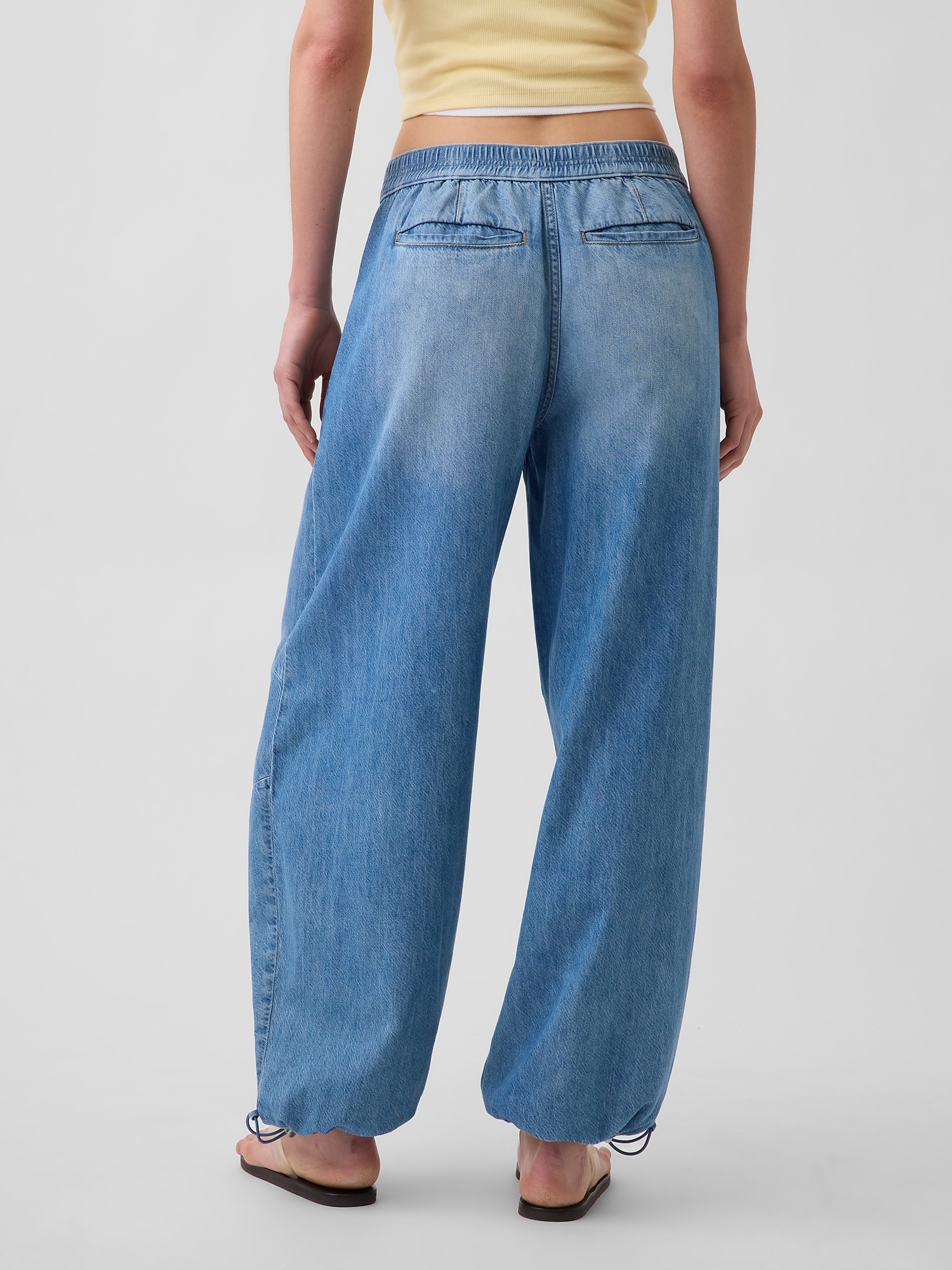 Mid Rise UltraSoft Horseshoe Jeans