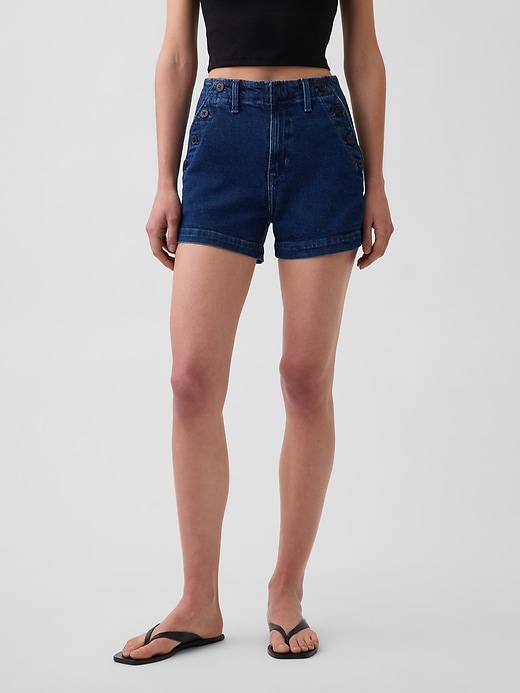 L'image numéro 2 présente Short de style marin en denim à taille haute, 9 cm