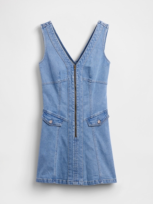 L'image numéro 5 présente Robe courte en denim à coutures et fermeture éclair sur le devant