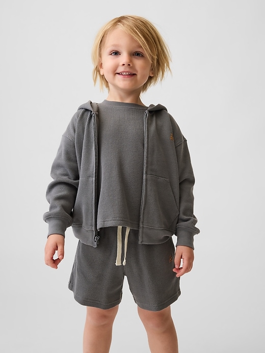 L'image numéro 1 présente Veste à capuchon en tricot gaufré pour Bébé et Tout-petit