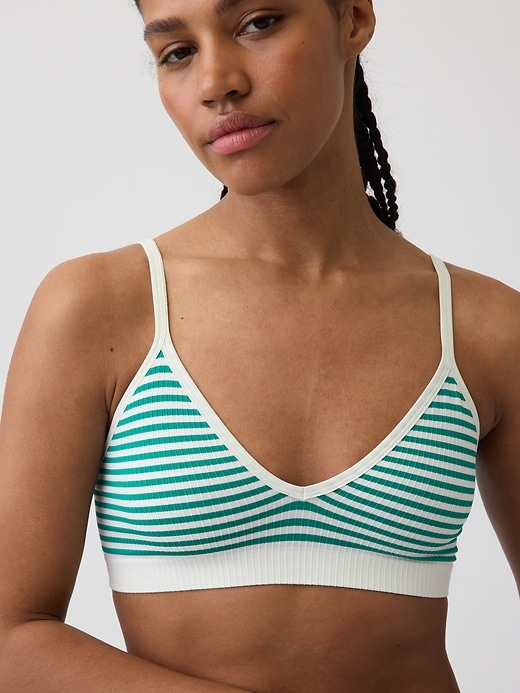 L'image numéro 3 présente Soutien-gorge léger côtelé à bonnets triangulaires sans coutures