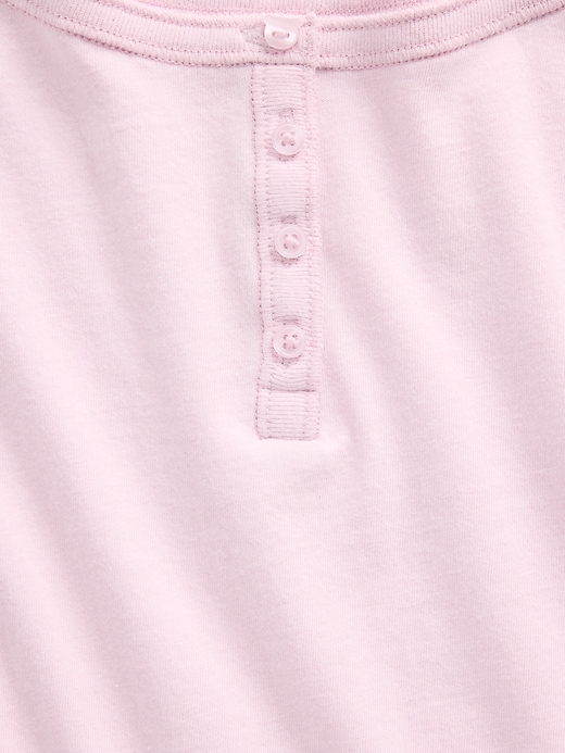 L'image numéro 4 présente T-shirt henley à manches raglan pour Enfant