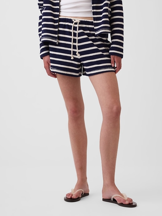 Image number 2 showing, 3.5" Towel Terry Relaxed Easy Shorts