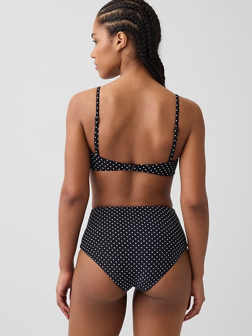 L'image numéro 2 présente Haut de bikini de style bandeau convertible