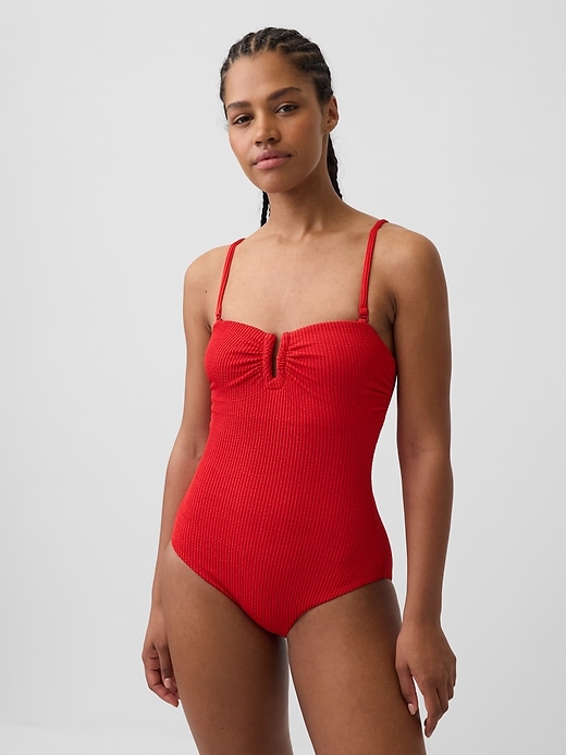 L'image numéro 1 présente Maillot de bain de style bandeau convertible