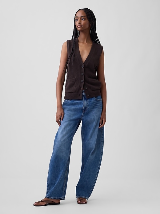 L'image numéro 2 présente Gilet à poche en tricot 100 % coton
