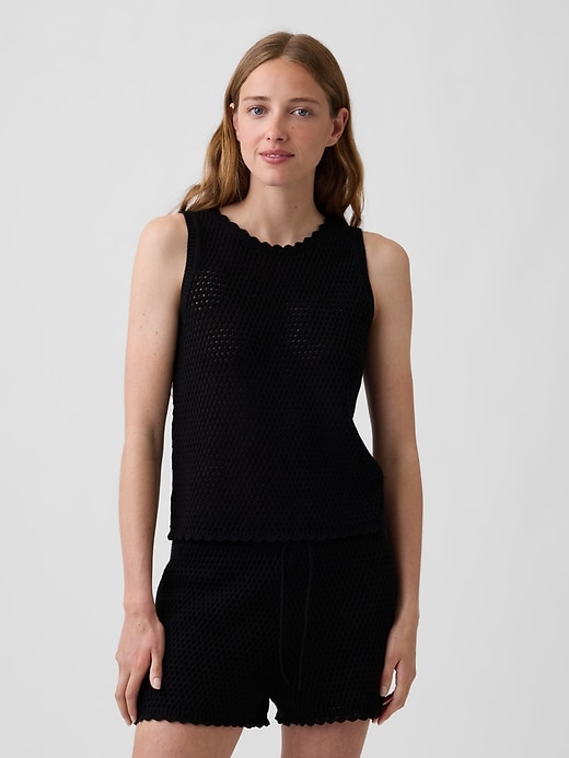 L'image numéro 1 présente Camisole crochetée