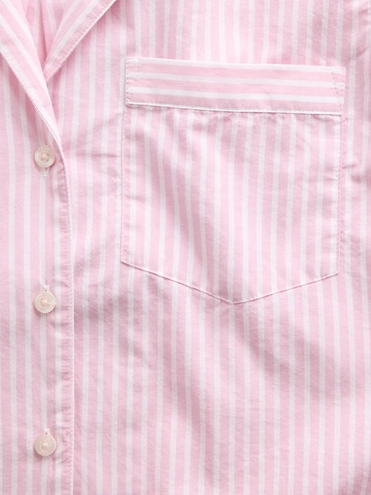 L'image numéro 4 présente Chemise de pyjama surdimensionnée courte en popeline
