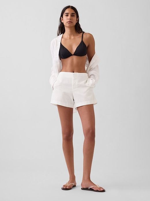 Image number 6 showing, 4" Mid Rise Linen-Blend Shorts