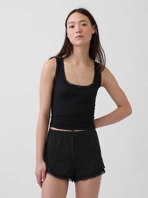L'image numéro 1 présente Camisole de pyjama en modal ultra-doux à bordure en dentelle