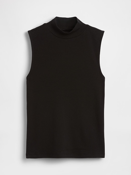 L'image numéro 5 présente Camisole moderne à col montant