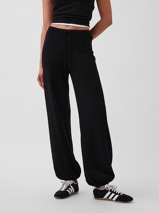 L'image numéro 2 présente Pantalon de jogging décontracté en tricot de 100 % coton