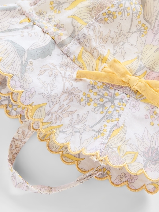 L'image numéro 2 présente Chapeau de soleil à motif floral pour Bébé