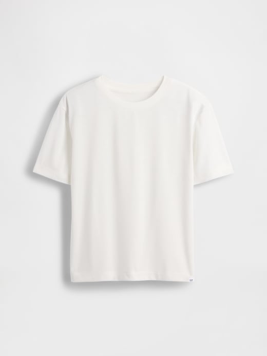 L'image numéro 1 présente T-shirt de pyjama surdimensionné en matière recyclée pour Enfant
