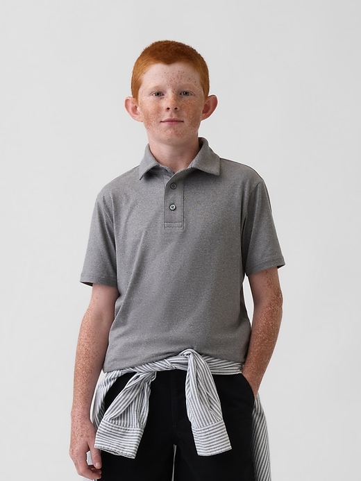 L'image numéro 1 présente Polo Tech Performance pour Enfant
