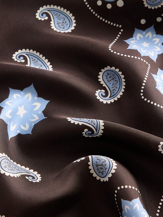 Image number 3 showing, 100% Silk Bandana