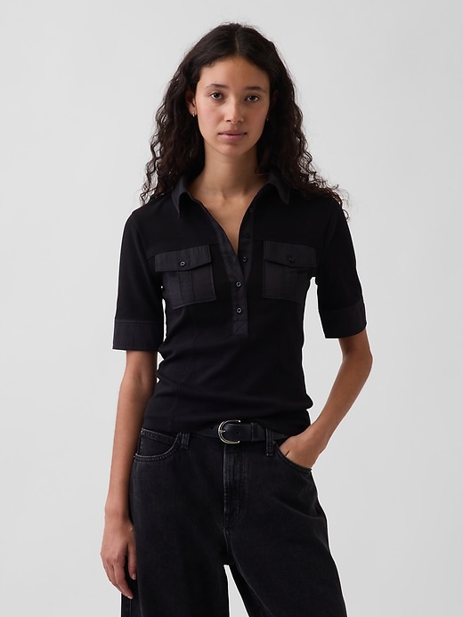 L'image numéro 1 présente T-shirt utilitaire moderne à manches au coude