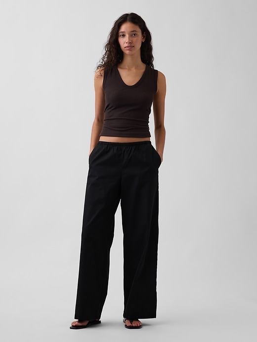 L'image numéro 1 présente Pantalon confort décontracté à jambe large à taille mi-basse