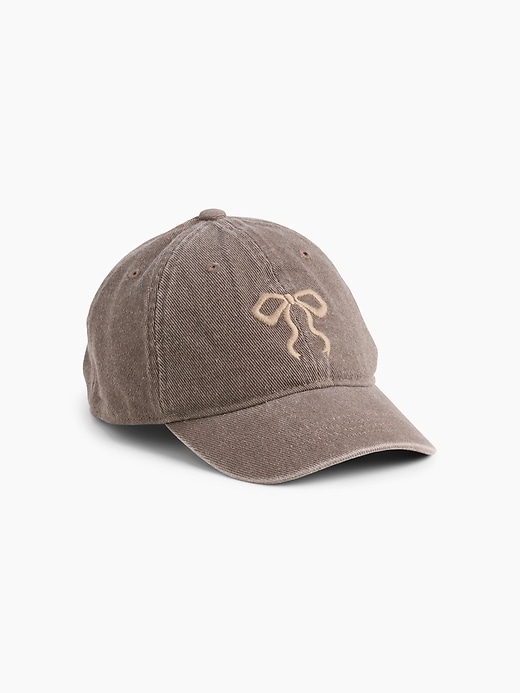 L'image numéro 1 présente Casquette de baseball en denim à boucle pour Enfant