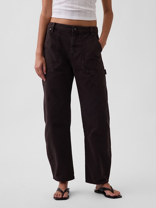 L'image numéro 2 présente Pantalon coupe baril utilitaire à taille mi-basse