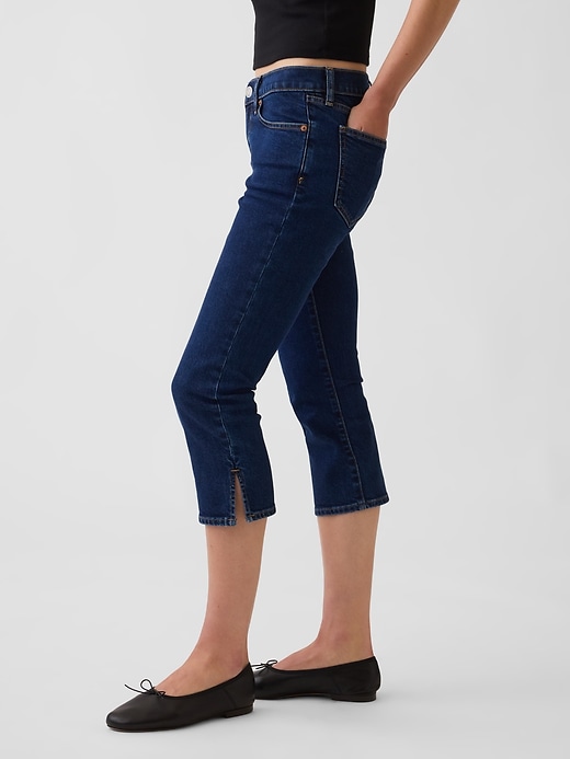 L'image numéro 3 présente Jean capri à taille basse