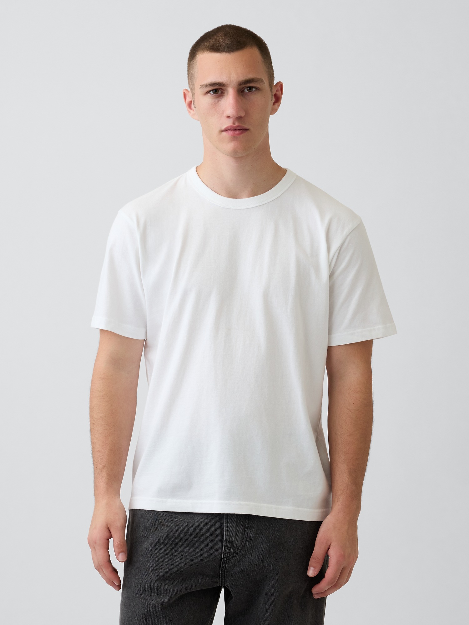 L'image numéro 1 présente T-shirt décontracté pour Adulte