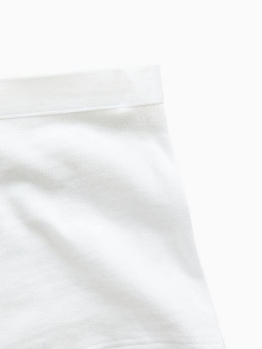 L'image numéro 3 présente Short court en coton biologique extensible PureDouceur