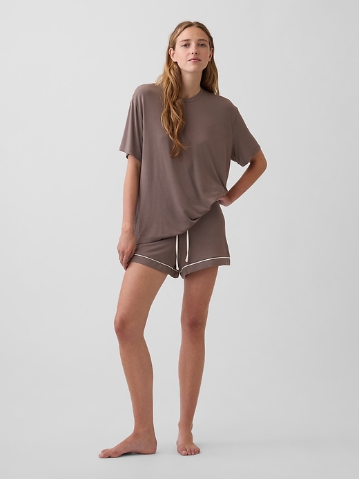 L'image numéro 2 présente T-shirt de pyjama surdimensionné en modal PureDouceur