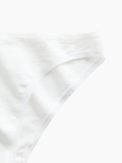 L'image numéro 3 présente Culotte audacieuse en coton biologique extensible PureDouceur