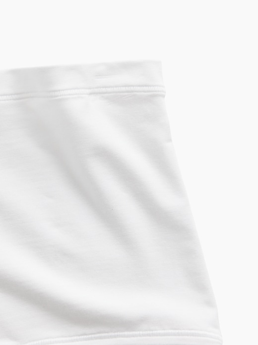 L'image numéro 3 présente Short court en modal PureDouceur