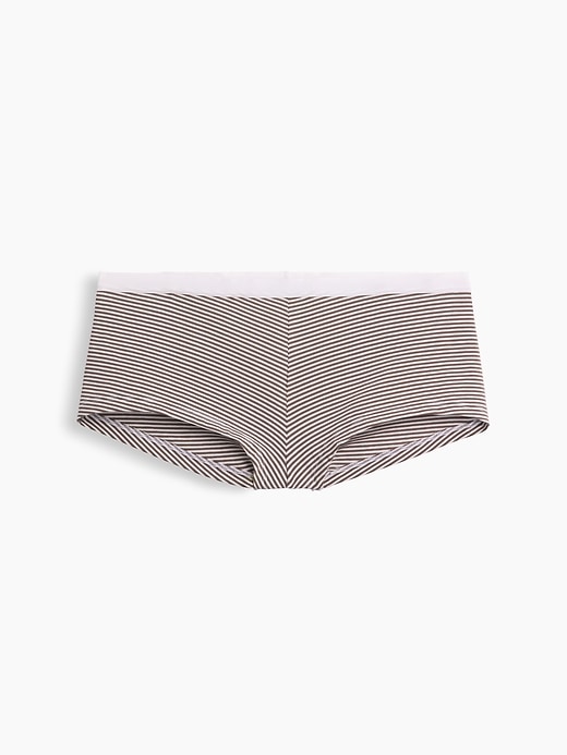 L'image numéro 4 présente Short court en coton biologique extensible ultra-doux