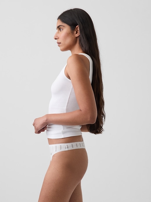 L'image numéro 2 présente Tanga en coton biologique extensible PureDouceur