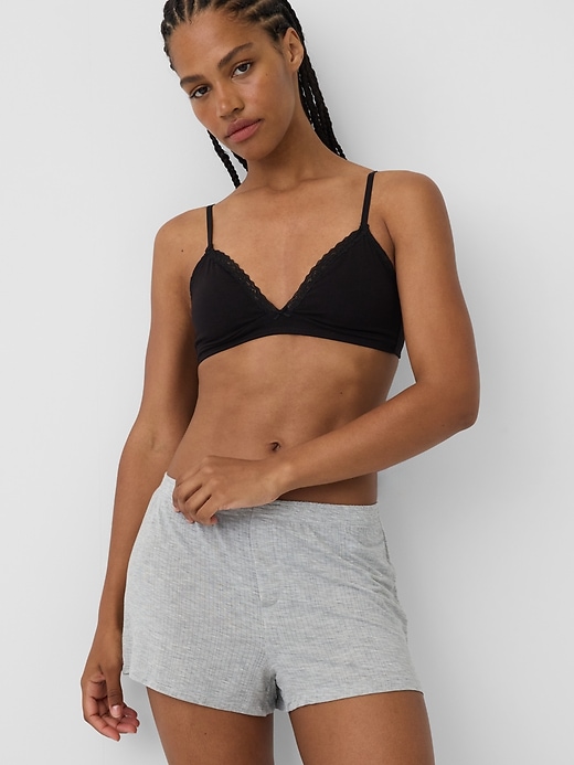 L'image numéro 5 présente Soutien-gorge léger à bonnets triangulaires en coton biologique extensible PureDouceur à bordure en dentelle