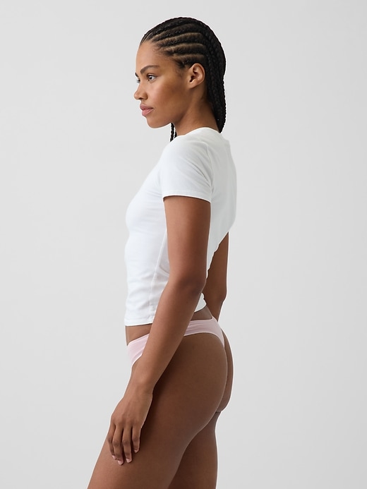 L'image numéro 2 présente Tanga en coton biologique extensible PureDouceur