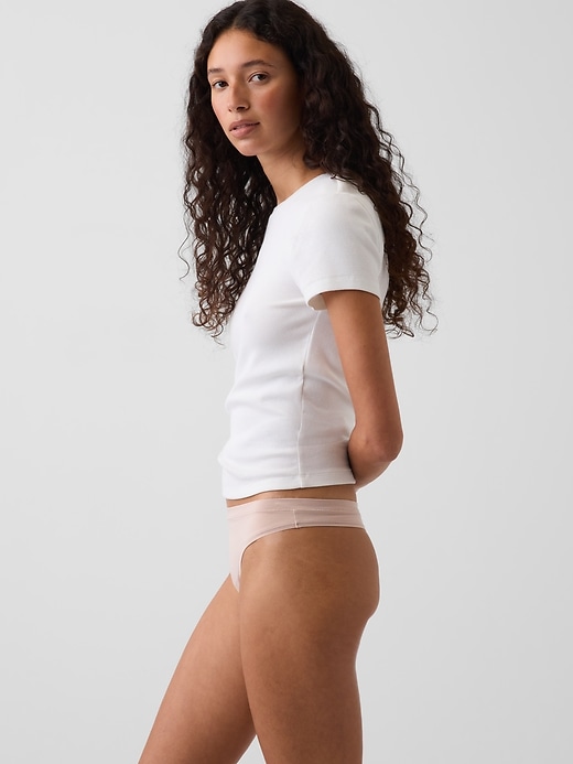 L'image numéro 2 présente Tanga en modal PureDouceur